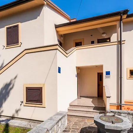 Downtown Apartments Dorian And Nadia Opatija Exterior foto